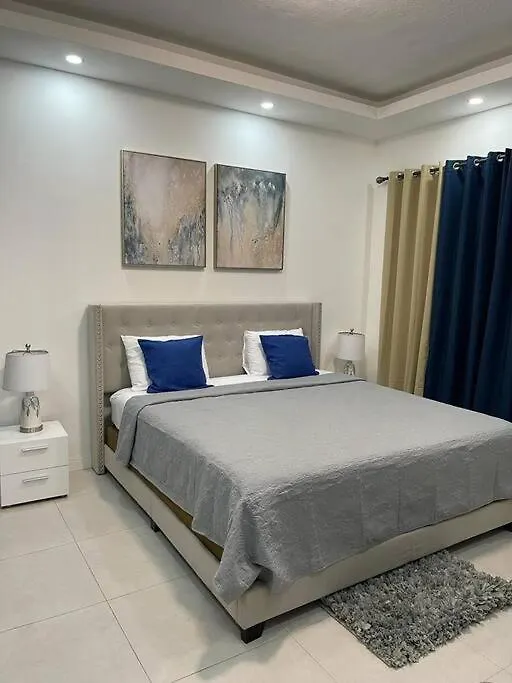 شقة Paradise Haven At Genesis كينغستون