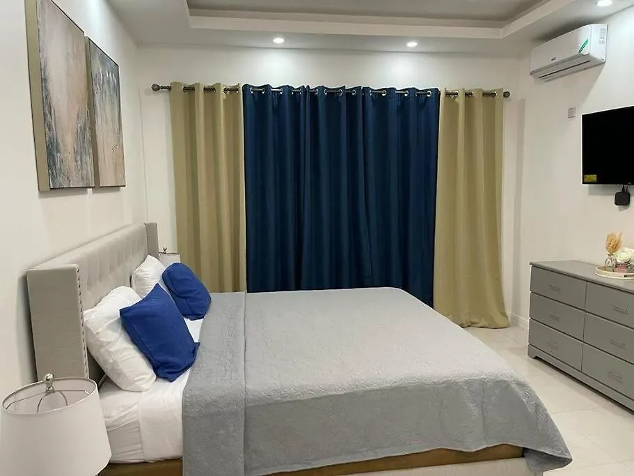 Paradise Haven At Genesis كينغستون شقة